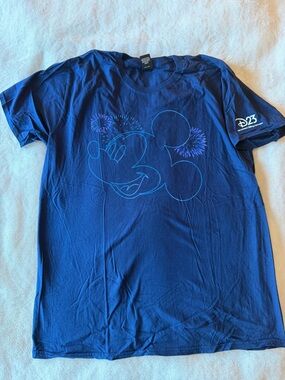 DISNEY D23 EXPO 2024 MICKEY MOUSE T-SHIRT - SIZE XL